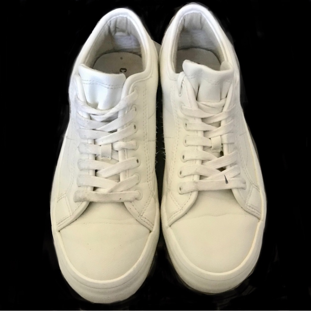 Classic White Sneakers Unisex